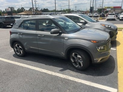 Used 2023 Hyundai Venue SEL w/ Cargo Package