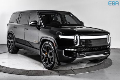 Used 2023 Rivian R1S Adventure