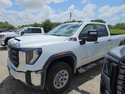 Used 2025 GMC Sierra 3500 Pro