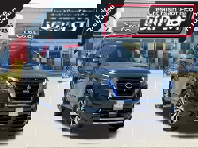 Certified 2023 Nissan Pathfinder SL