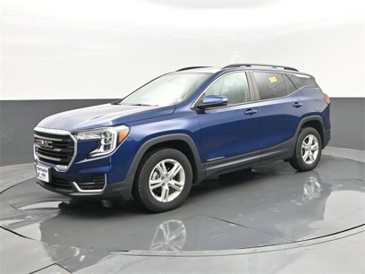 Used 2022 GMC Terrain SLE w/ Driver Convenience Package