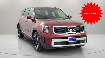 Used 2024 Kia Telluride S w/ S Sunroof Package