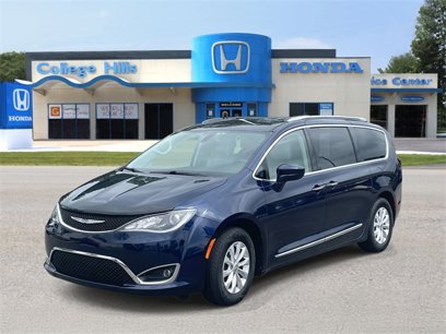 Used 2018 Chrysler Pacifica Touring-L