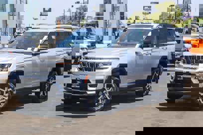 New 2025 Jeep Grand Cherokee Limited