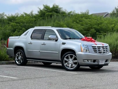 Used 2011 Cadillac Escalade EXT Luxury