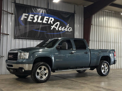 Used 2011 GMC Sierra 2500 SLE w/ SLE Preferred Package