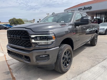 New 2024 RAM 2500 Big Horn w/ Night Edition