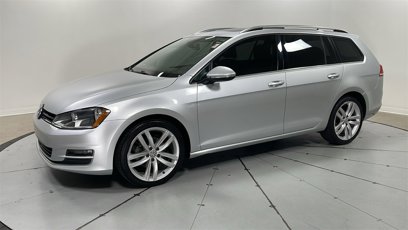 Used 2017 Volkswagen Golf SEL