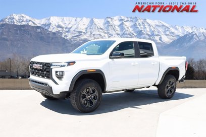 New 2025 GMC Canyon Elevation w/ Convenience Package