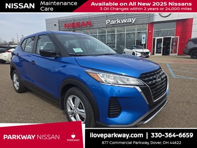 New 2025 Nissan Kicks Play S