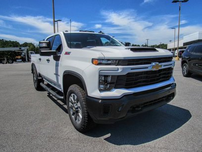 New 2025 Chevrolet Silverado 2500 Custom w/ Custom Value Package