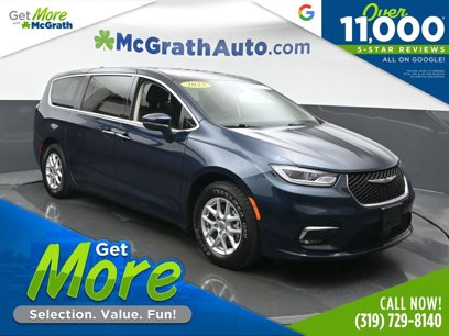 Used 2023 Chrysler Pacifica Touring-L