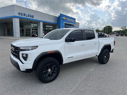 Used 2023 GMC Canyon Elevation w/ Trailering Package