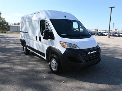 New 2025 RAM ProMaster 3500 w/ Cold Weather Group