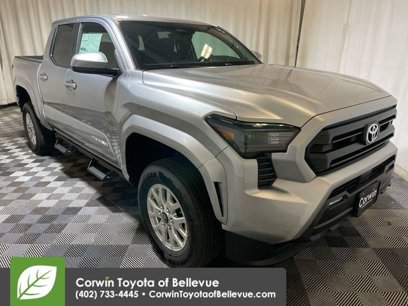 New 2025 Toyota Tacoma SR5