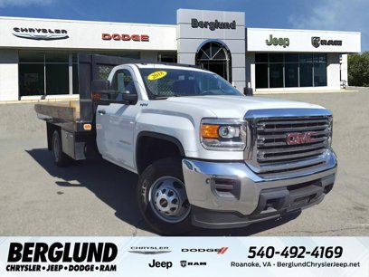 Used 2018 GMC Sierra 3500 4x4 Regular Cab w/ Sierra Convenience Package