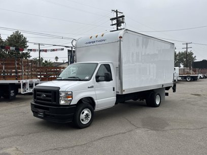New 2025 Ford E-450 and Econoline 450 Super Duty w/ Interior Upgrade Package