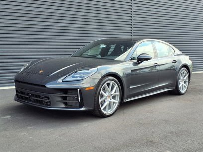 New 2025 Porsche Panamera 4