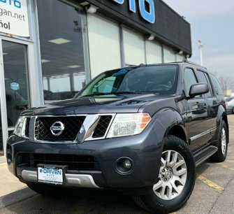 Used 2012 Nissan Pathfinder LE w/ DVD Entertainment Pkg
