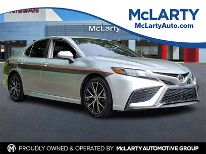 Used 2021 Toyota Camry SE