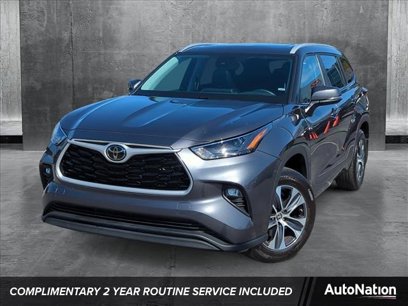 Certified 2024 Toyota Highlander XLE