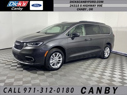 Used 2021 Chrysler Pacifica Touring