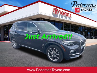 Used 2019 BMW X5 xDrive40i w/ Premium Package 2
