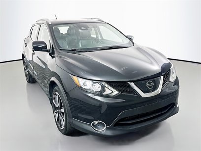 Used 2017 Nissan Rogue Sport SL w/ SL Premium Package