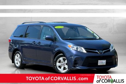 Used 2018 Toyota Sienna LE