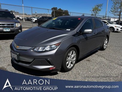 Used 2018 Chevrolet Volt Premier w/ Driver Confidence Package