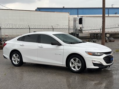 Used 2019 Chevrolet Malibu LS w/ LPO, Convenience Package 1
