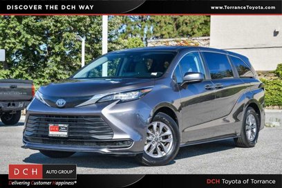 Certified 2023 Toyota Sienna LE