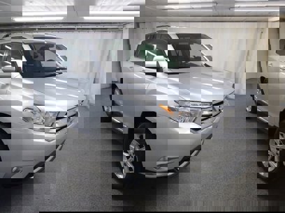 Used 2012 Toyota Highlander SE
