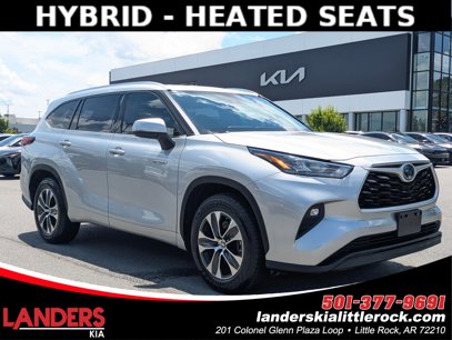 Used 2020 Toyota Highlander XLE
