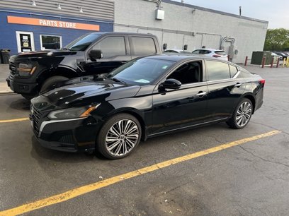 Used 2024 Nissan Altima 2.5 SL