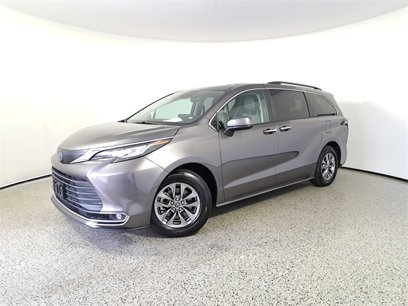 Used 2023 Toyota Sienna XLE