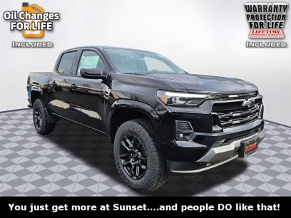 New 2025 Chevrolet Colorado Z71 w/ Midnight Edition