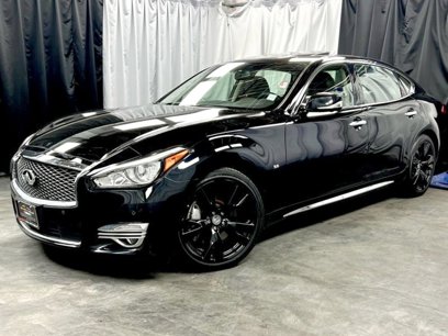 Used 2015 INFINITI Q70 L 5.6 w/ V8 Deluxe Technology Package