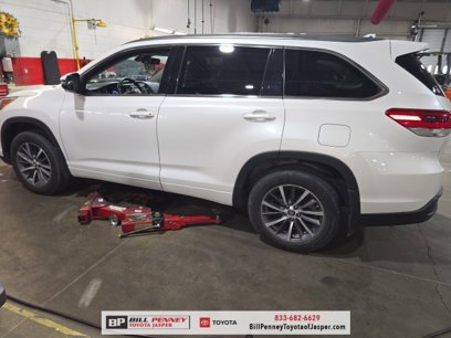 Used 2017 Toyota Highlander XLE