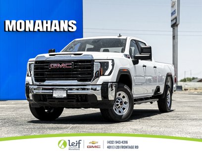 New 2025 GMC Sierra 3500 Pro
