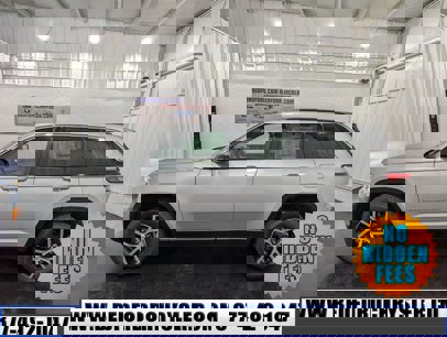 New 2025 Jeep Grand Cherokee Limited w/ Luxury Tech Group II