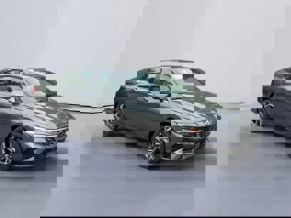 New 2025 Hyundai Elantra Limited