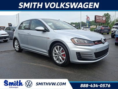 Used 2017 Volkswagen GTI SE