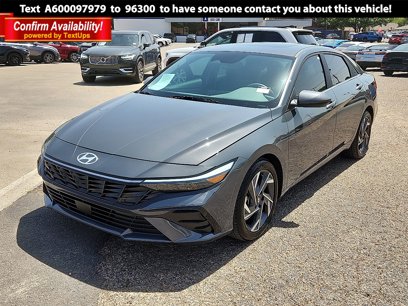 Used 2025 Hyundai Elantra SEL