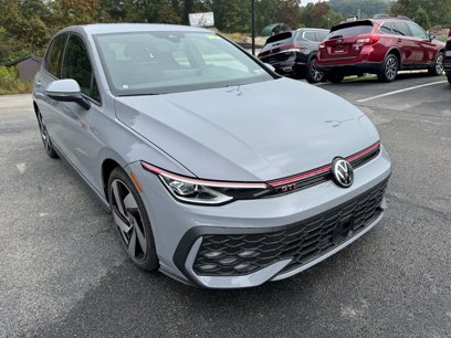 New 2025 Volkswagen Golf S