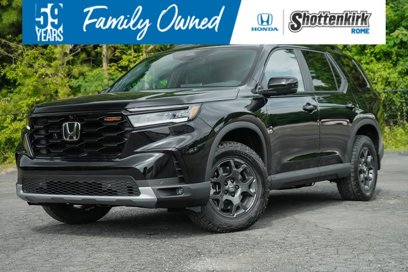 New 2025 Honda Pilot TrailSport