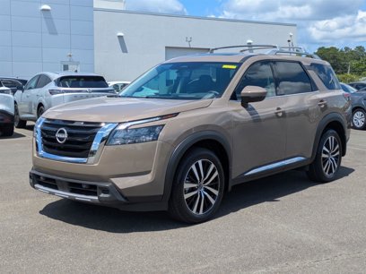 New 2025 Nissan Pathfinder Platinum
