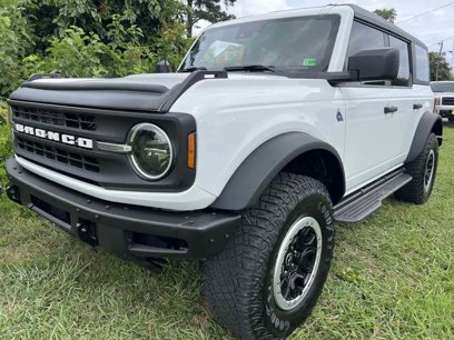 Used 2022 Ford Bronco Black Diamond w/ Sasquatch Package