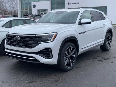New 2025 Volkswagen Atlas Cross Sport SEL Premium R-Line