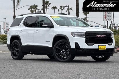 Used 2022 GMC Acadia SLE w/ Driver Convenience Package